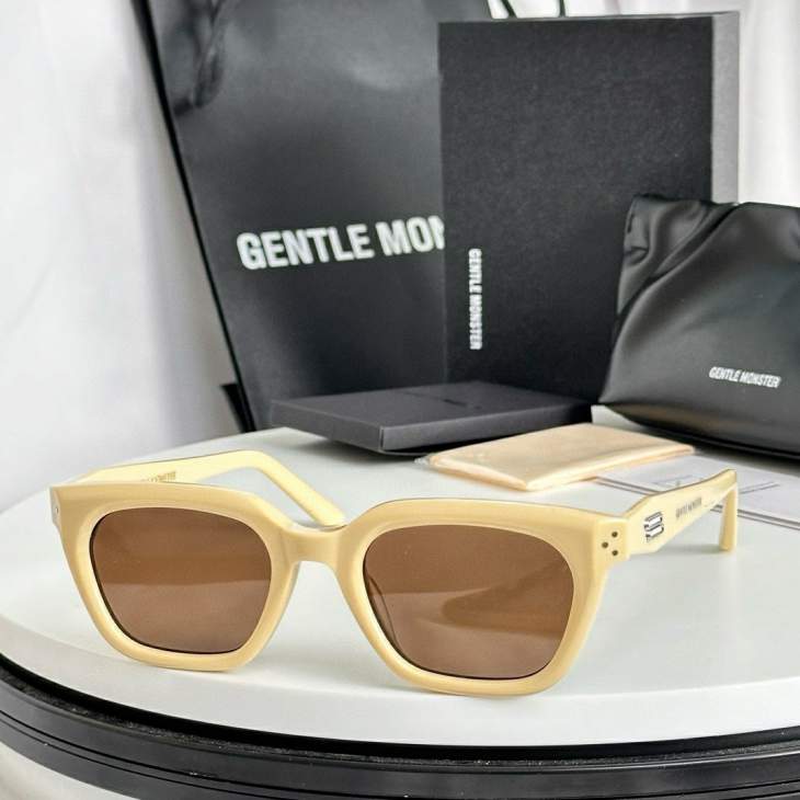 Picture of Gentle Monster Sunglasses _SKUfw58597021fw